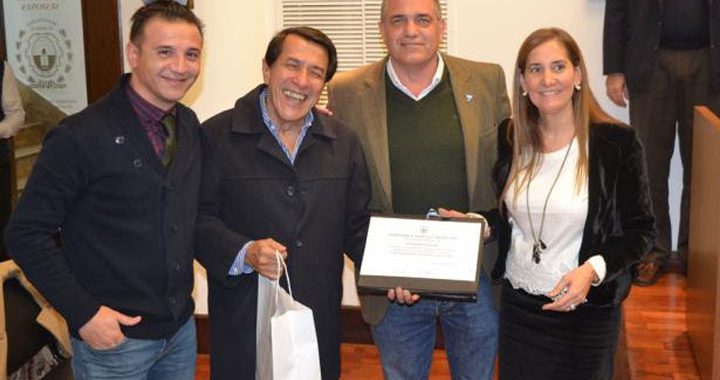 Nuevo reconocimiento del Concejo Municipal de Santa Fe: Sebastián Pignata, Alejando Musacchio, Leonardo Simoniello y Marcela Aeberhard.